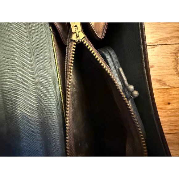 Retro 70s Dark Brown Leather Clutch Wallet Snap Closure Change Purse Kiss Clasp - Picture 9 of 12